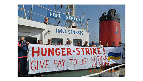 22 украинских моряка объявили голодовку в Омане
