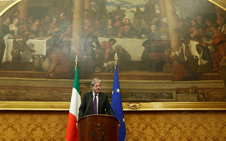 Паоло Джентилони, занимавший с октября 2014 года должность главы МИД Италии, получил от президента страны Серджо Маттареллы мандат на формирование нового правительства.