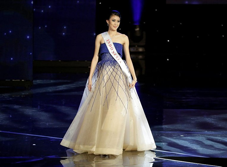 Мисс Индонезия - 2016 Наташа Мануэла на конкурсе Мисс мира - 2016