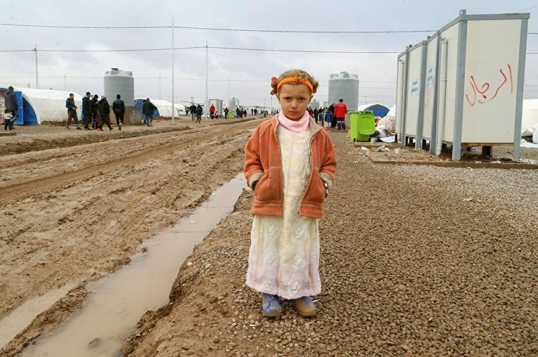 Дети в лагере беженцев из иракского Мосула