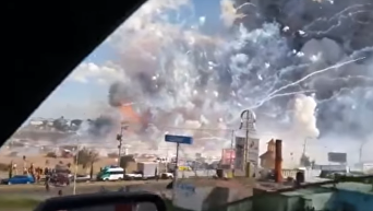Взрыв пиротехники на рынке в Мексике