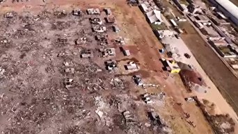 Выжженная земля на месте рынка пиротехники в Мексике. Видео