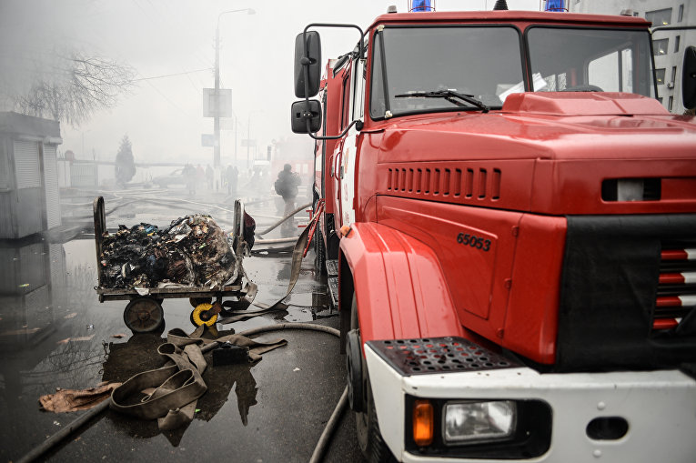 Пожар на рынке в Киеве 25 декабря 2016 года
