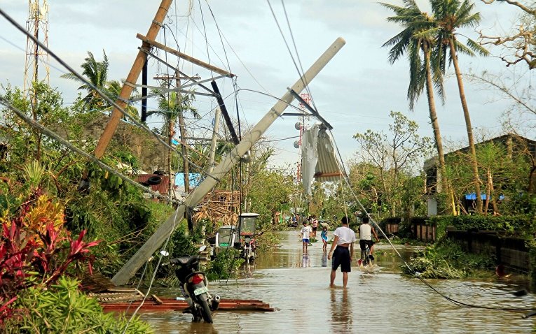 Последствия тайфуна в центральной части Филиппин