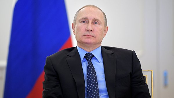 Президент РФ В. Путин провел видеоконференцию по вопросу старта подачи газа в Крым