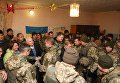 Петр Порошенко во время визита в Донецкую область