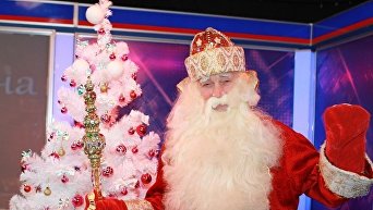Заслуженный артист Украины Евгений Плаксин в образе Деда Мороза