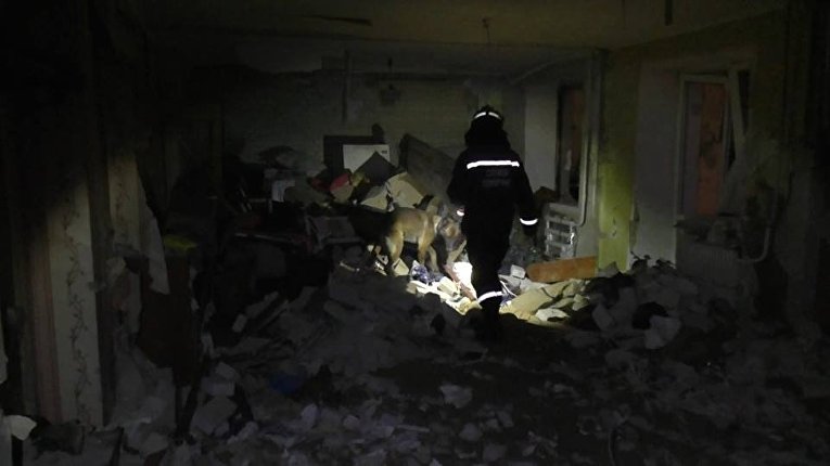 Новые кадры с места обрушения многоквартирного дома в Сумах