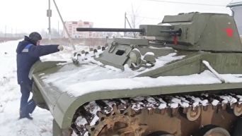 Белорус собрал в своем гараже танк Т-60