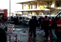 Последствия взрыва заминированного авто в Измире