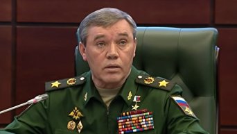 Генштаб РФ выводит авианосец Адмирал Кузнецов из зоны боевых действий. Видео