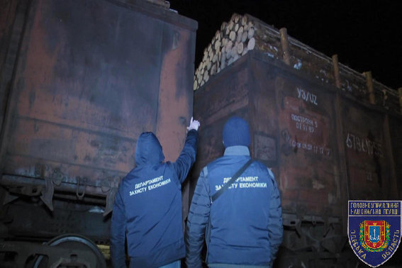 На границе с Приднестровьем задержаны 29 вагонов с контрабандным лесом