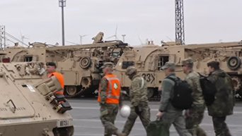 Выгрузка военной техники США в Германии. Видео