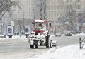 Битва со снегом на дорогах Киева