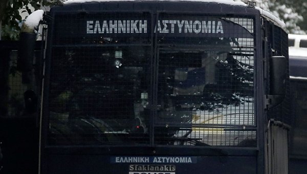 На месте обстрела автобуса в Афинах