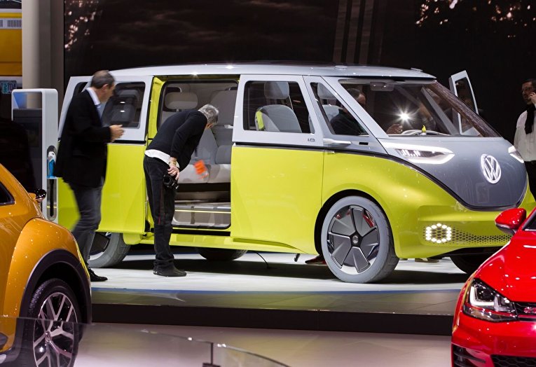 Концепт минивэна Volkswagen I.D. Buzz