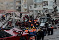 Обрушение дома в Турции