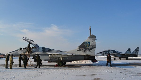 Полеты бригады тактической авиации командования Центр ВВС Украины