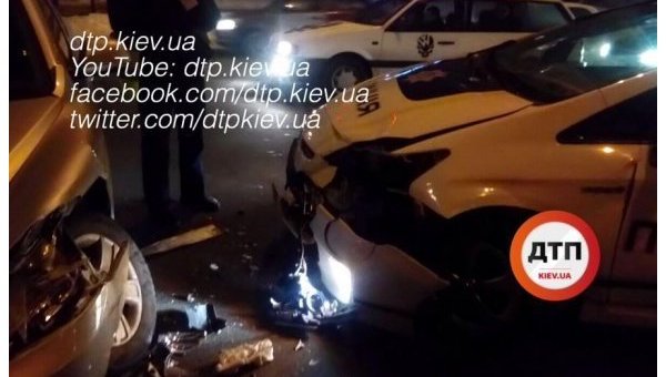 ДТП с участием автомобиля полиции в Киеве