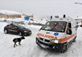На месте схода снежной лавины в Италии 19 января 2017 года: скорая помощь