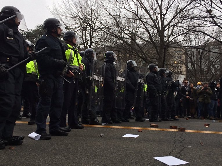 Протесты и беспорядки в Вашингтоне