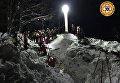 Работы спасателей на месте схода лавины в Италии
