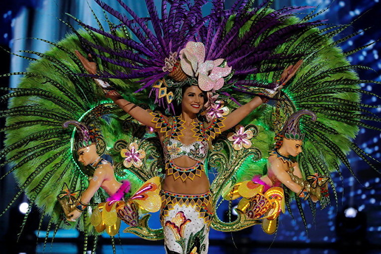 Участница от Панамы на конкурсе Мисс Вселенная