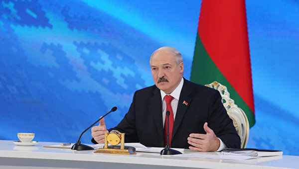 Президент Белоруссии Александр Лукашенко на пресс-конференции в Минске.