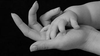 Рука младенца