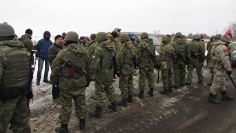 На месте конфликта между участниками торговой блокады Донбасса и полицией