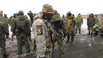 На месте конфликта между участниками торговой блокады Донбасса и полицией