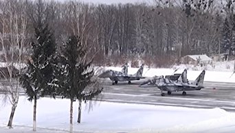 Зимние полеты истребителей ВВС Украины на Прикарпатье. Видео