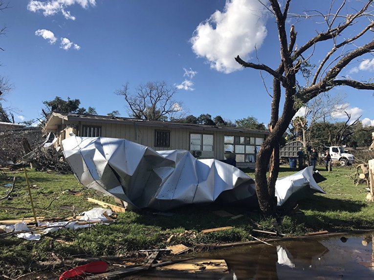 Торнадо в Сан-Антонио