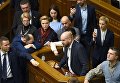 Во время утреннего заседания Верховной Рады в зале возникла дискуссия вокруг поправок в закон о внесении изменений в Налоговый кодекс Украины (относительно налогообложения наследства).