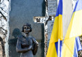 В Киеве открыли памятник Елене Телиге