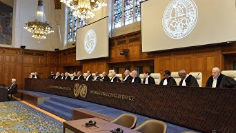 Судьи во время слушания по делу слушания дела по жалобе Украины против России в Международном суде ООН, 6 марта, 2017 года
