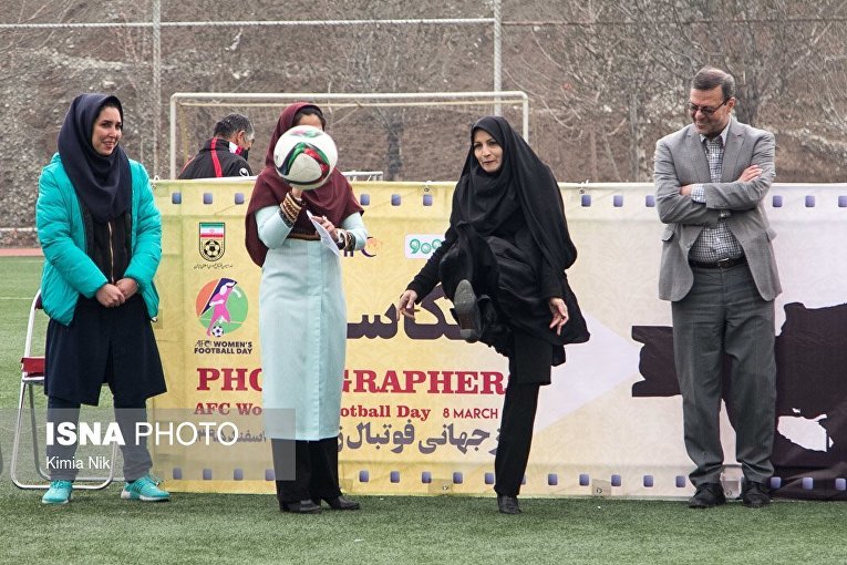 День женского футбола в Иране