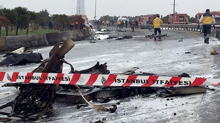 Крушение пожарного вертолета в Стамбуле