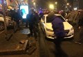 На Крещатике противники разгона блокады Донбасса разгромили Альфа-банк