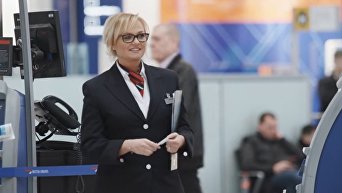 Участница группы Spice Girls разыграла пассажиров лондонского аэропорта