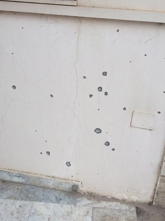 Последствия обстрела здания посольства Украины в Триполи