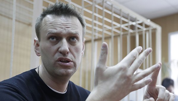 Алексей Навальный в суде. Архивное фото