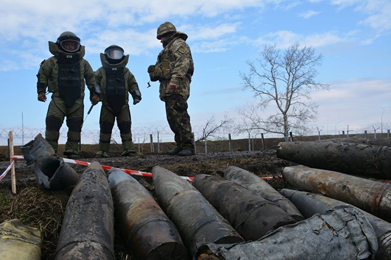ВСУ проводит уничтожение боеприпасов в Балаклее