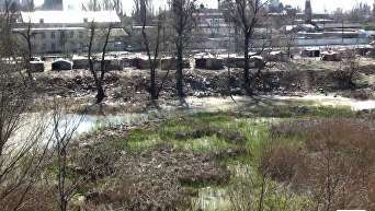 Цыганский табор на левом берегу Киева среди мусорных свалок. Видео