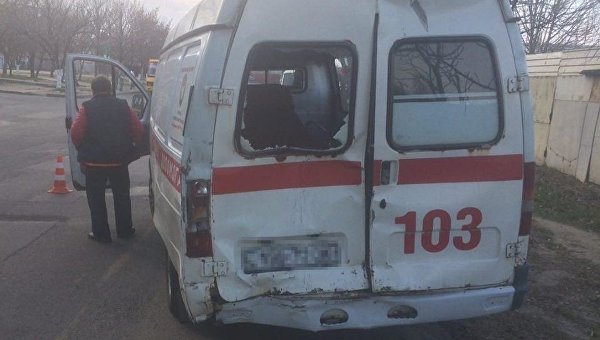 ДТП в Одессе: пассажирский автобус влетел в скорую