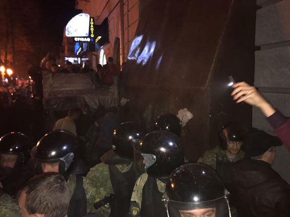 Столкновения в центре Полтавы