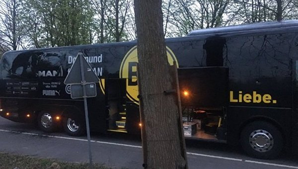 Три взрывных устройства сработали вблизи автобуса Боруссии