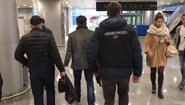 Задержание заместителя гендиректора Одесского НПЗ в аэропорту Борисполь