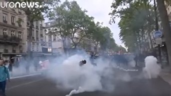 Демонстрация перед первым туром президентских выборов во Франции