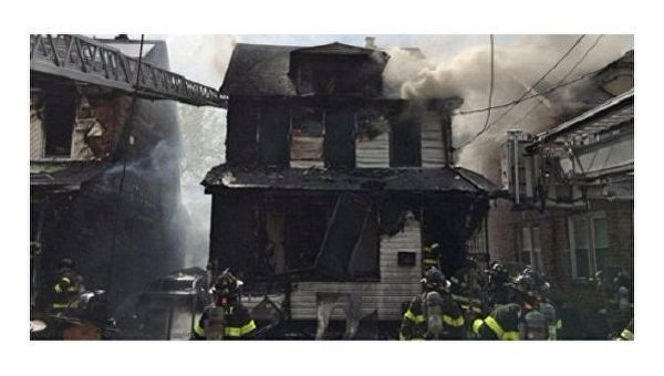Пять человек погибли в результате пожара в Нью-Йорке